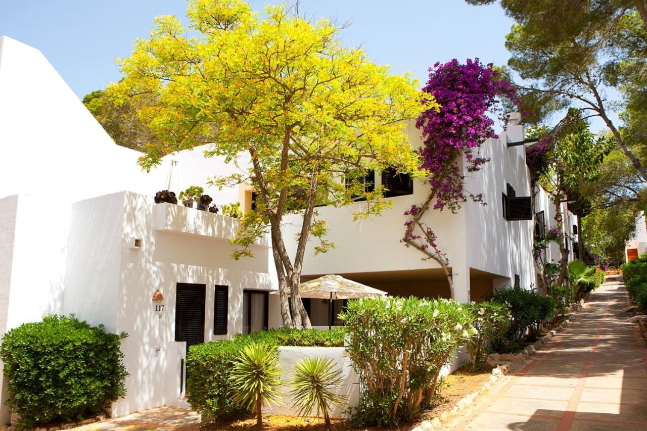 Club Cala Azul Hotel Cala Llenya Exterior photo